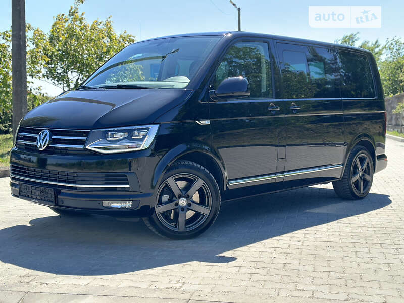 Мінівен Volkswagen Multivan 2016 в Луцьку