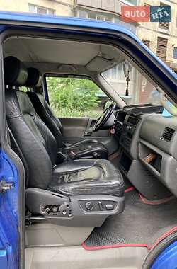 Минивэн Volkswagen Multivan 2003 в 