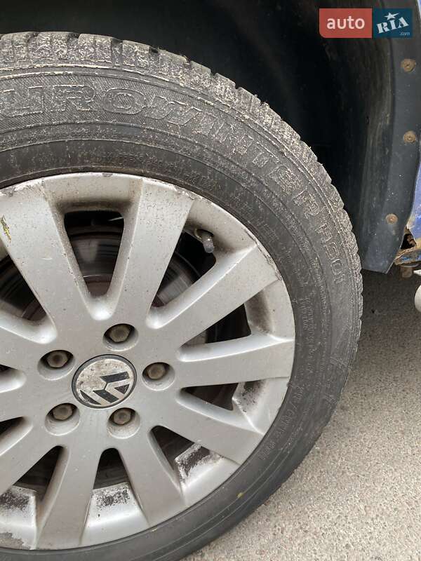 Минивэн Volkswagen Multivan 2003 в Киеве фото 29 Минивэн Volkswagen Multivan 2003 в Киеве