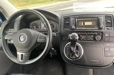 Volkswagen Multivan 2015