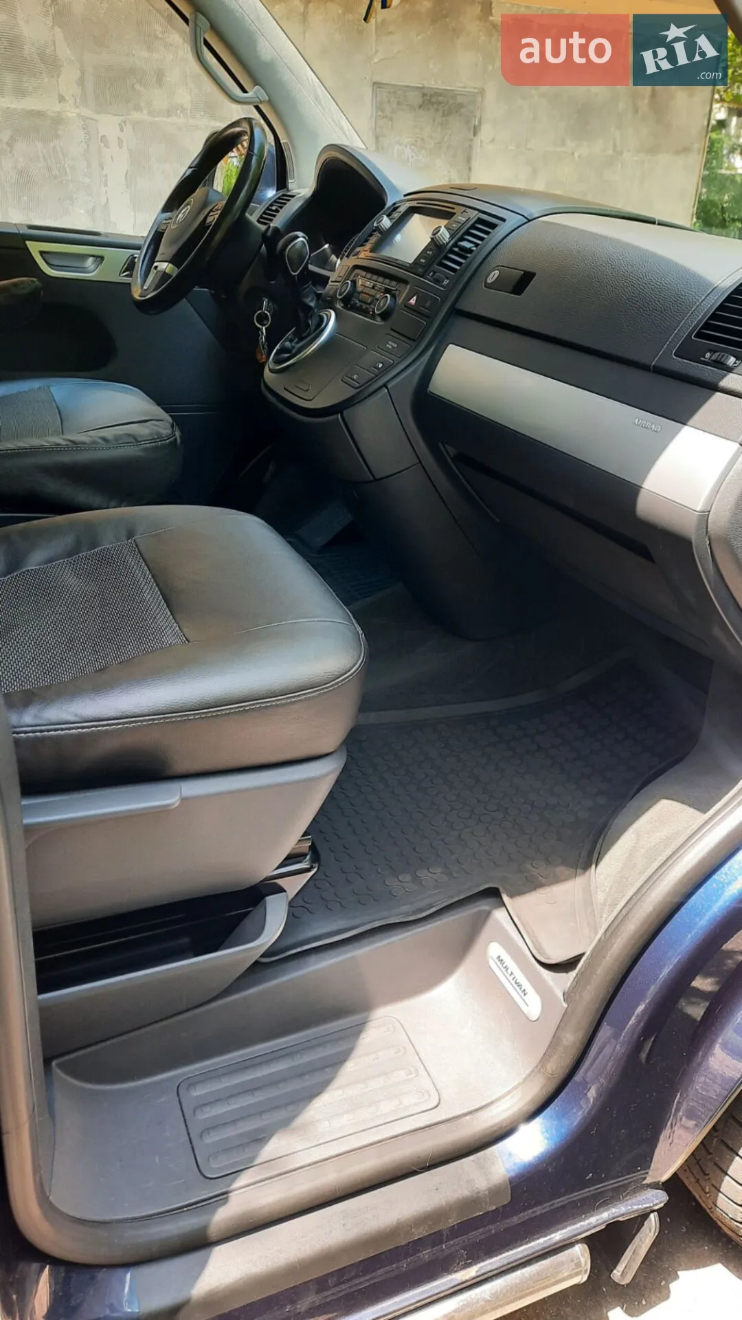2012 Volkswagen Multivan - мініатюра 9