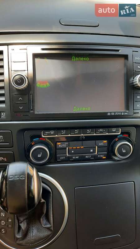 Минивэн Volkswagen Multivan 2012 в Черноморске