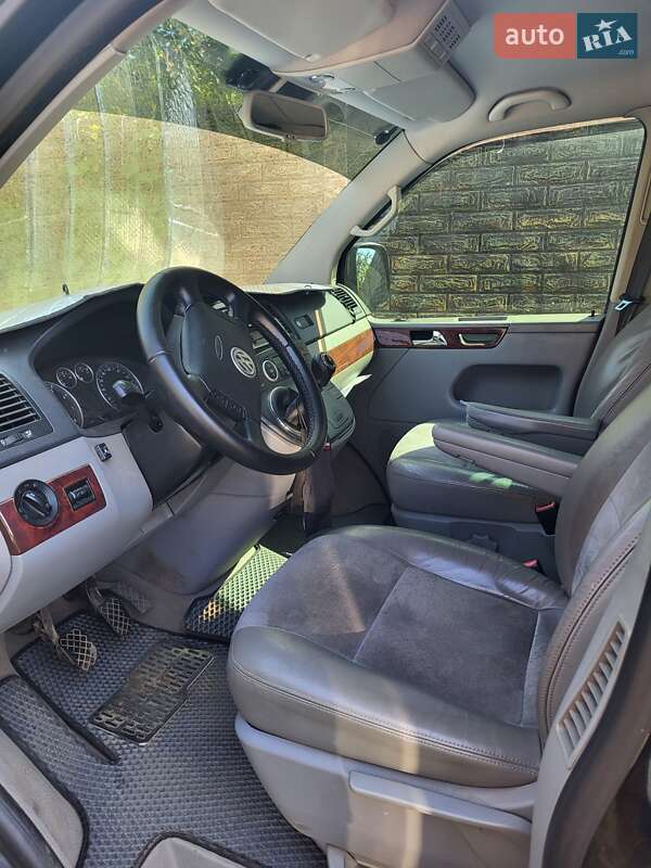 Мінівен Volkswagen Multivan 2007 в Харкові