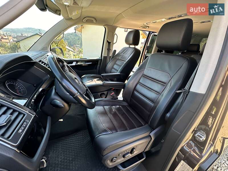 Минивэн Volkswagen Multivan 2017 в Ивано-Франковске