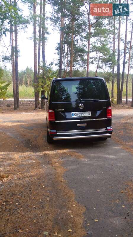 Минивэн Volkswagen Multivan 2017 в Киеве фото 14 Минивэн Volkswagen Multivan 2017 в Киеве
