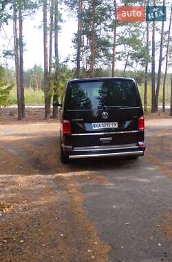Минивэн Volkswagen Multivan 2017 в 