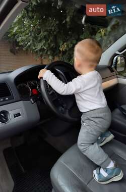 Мінівен Volkswagen Multivan 2007 в 