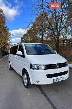 Мінівен Volkswagen Multivan 2011 в Дніпрі