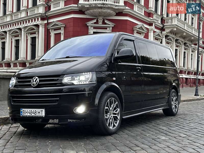 Минивэн Volkswagen Multivan 2010 в Одессе