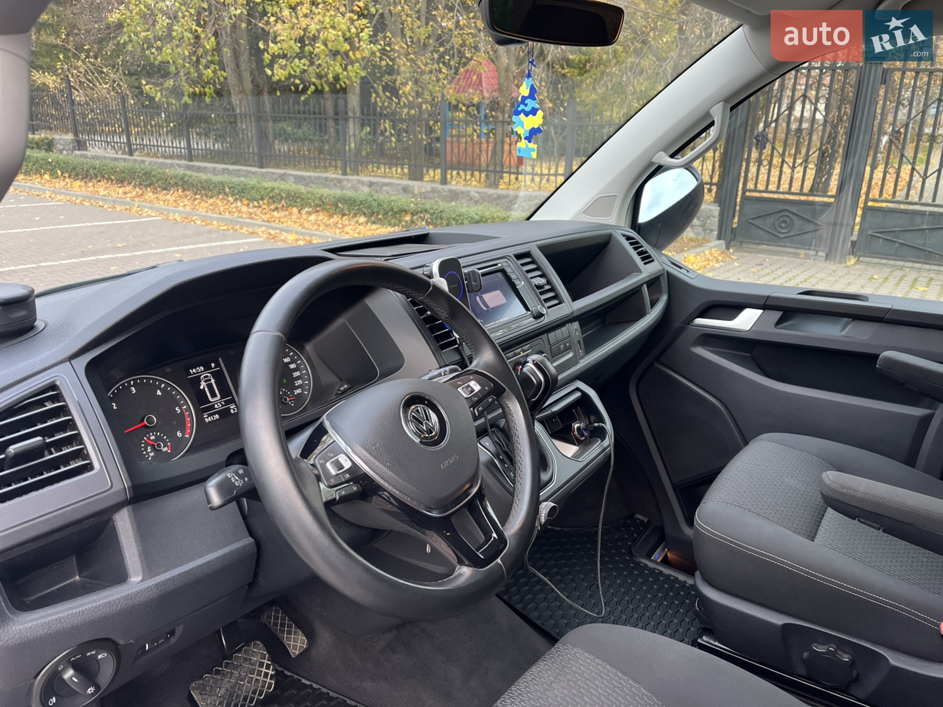 2017 Volkswagen Multivan - мініатюра 14