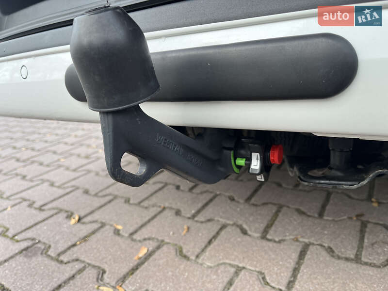 Минивэн Volkswagen Multivan 2017 в Миргороде