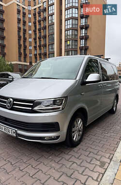 Минивэн Volkswagen Multivan 2016 в 