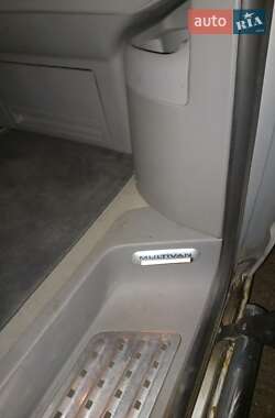 Мінівен Volkswagen Multivan 2007 в 