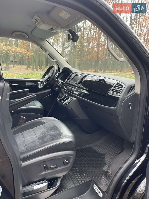 Минивэн Volkswagen Multivan 2018 в Львове