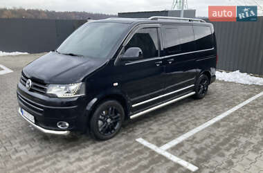 Мінівен Volkswagen Multivan 2012 в Києві