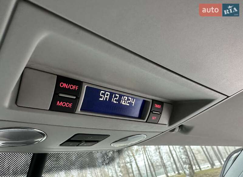 Минивэн Volkswagen Multivan 2012 в Киеве