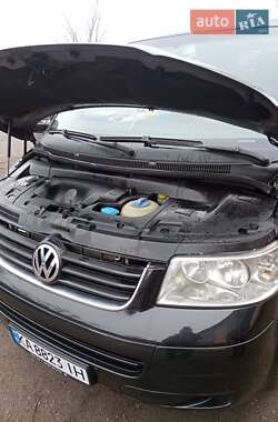 Мінівен Volkswagen Multivan 2004 в Козелеці