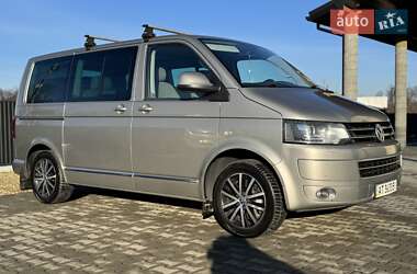 Мінівен Volkswagen Multivan 2013 в Стрию