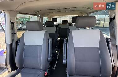 Минивэн Volkswagen Multivan 2012 в 