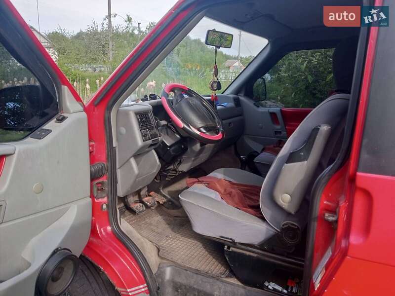 Минивэн Volkswagen Multivan 1994 в Камне-Каширском