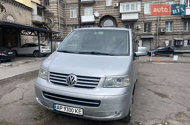 Минивэн Volkswagen Multivan 2009 в 