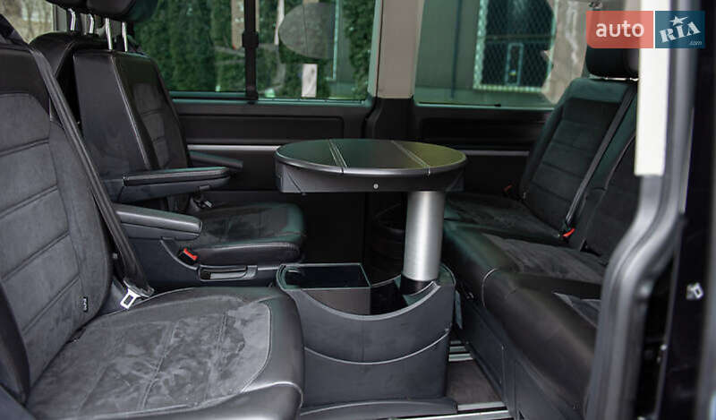 Минивэн Volkswagen Multivan 2019 в Виннице