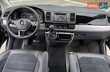 Минивэн Volkswagen Multivan 2019 в 