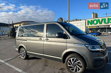 Минивэн Volkswagen Multivan 2020 в 