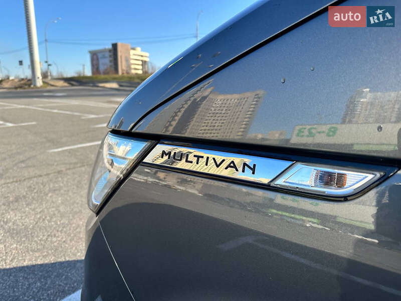 Минивэн Volkswagen Multivan 2020 в Киеве