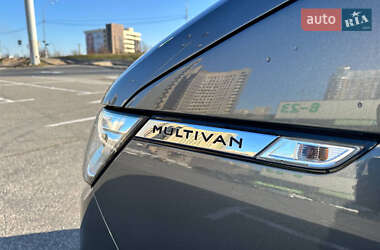Минивэн Volkswagen Multivan 2020 в 