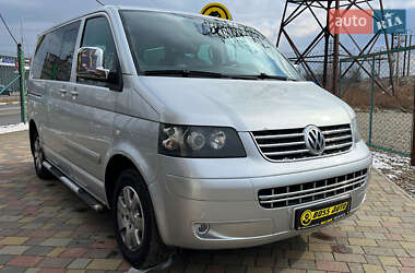 Минивэн Volkswagen Multivan 2006 в Стрые