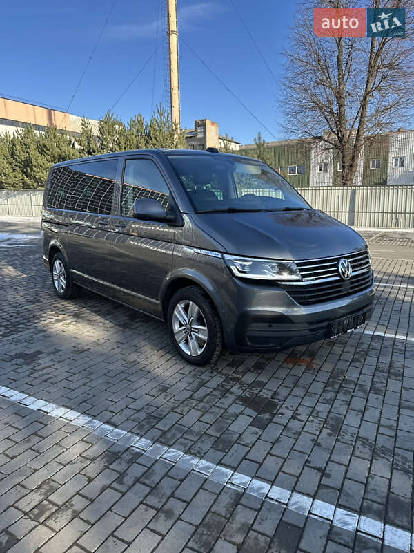 Минивэн Volkswagen Multivan 2021 в Луцке