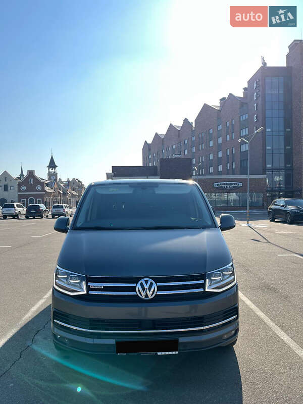 Минивэн Volkswagen Multivan 2019 в Киеве