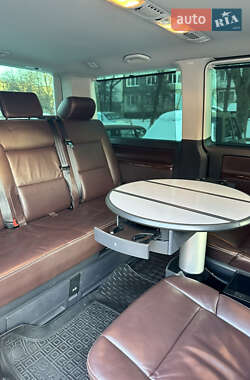 Минивэн Volkswagen Multivan 2011 в Киеве