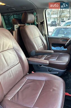 Минивэн Volkswagen Multivan 2011 в Киеве