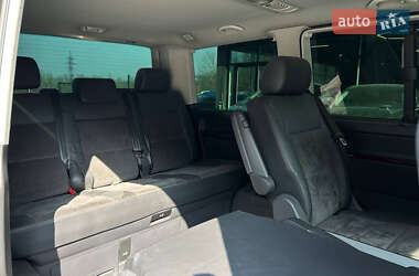 Минивэн Volkswagen Multivan 2015 в 