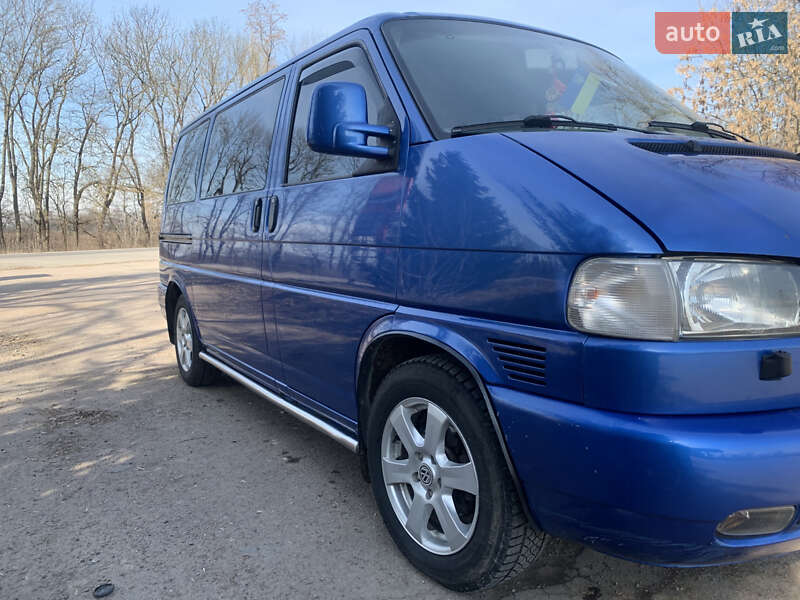 Минивэн Volkswagen Multivan 2003 в Залещиках