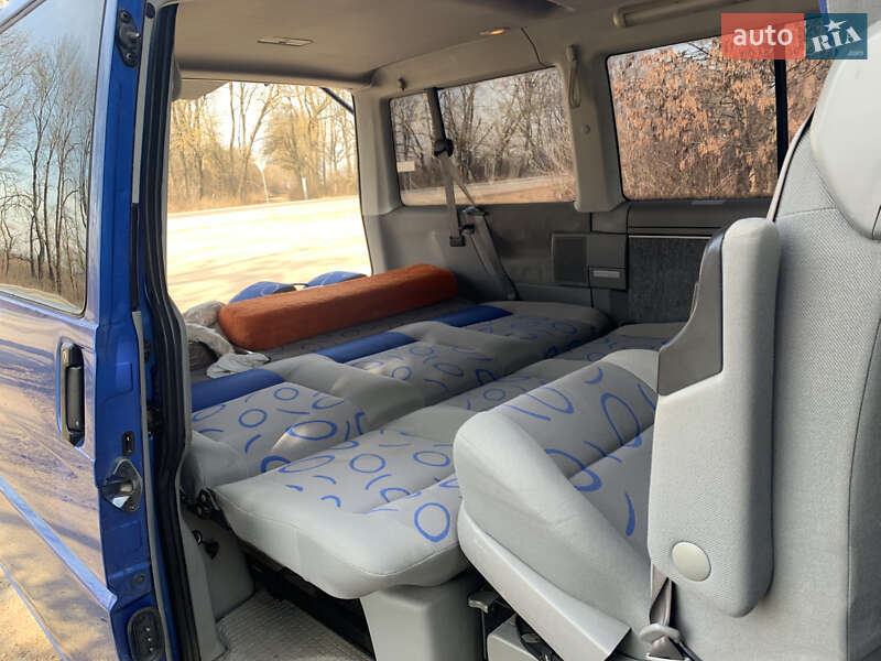 Минивэн Volkswagen Multivan 2003 в Залещиках