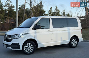 Мінівен Volkswagen Multivan 2020 в 