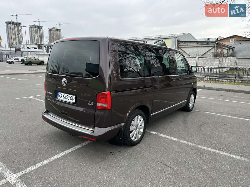 Минивэн Volkswagen Multivan 2012 в Киеве
