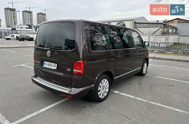 Минивэн Volkswagen Multivan 2012 в 