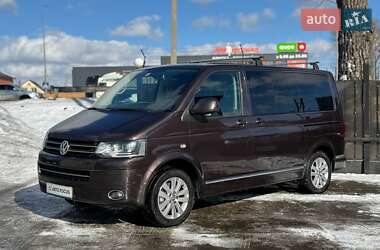 Мінівен Volkswagen Multivan 2014 в Києві