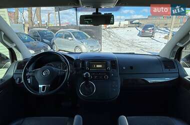 Мінівен Volkswagen Multivan 2014 в Києві