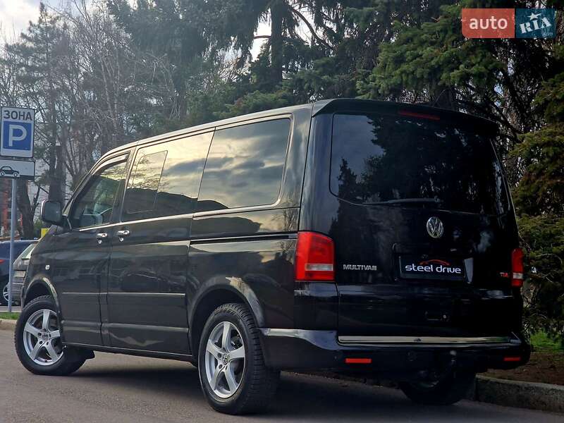 Минивэн Volkswagen Multivan 2005 в Николаеве