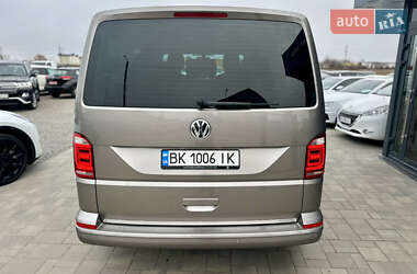 Минивэн Volkswagen Multivan 2019 в 