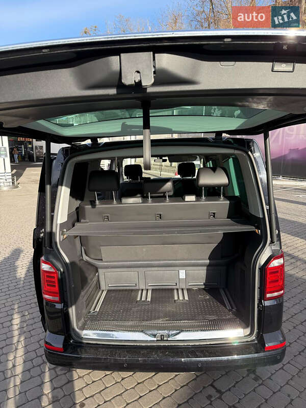 Минивэн Volkswagen Multivan 2019 в Киеве