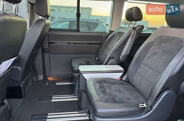 Минивэн Volkswagen Multivan 2019 в 