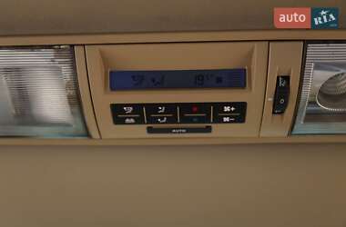Мінівен Volkswagen Multivan 2008 в 