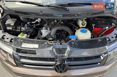 Минивэн Volkswagen Multivan 2014 в 