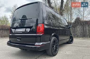 Минивэн Volkswagen Multivan 2016 в 